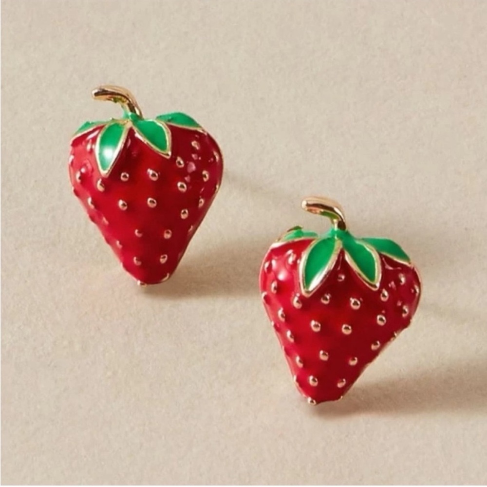 New! Strawberry Red Small Post Earrings (1045)